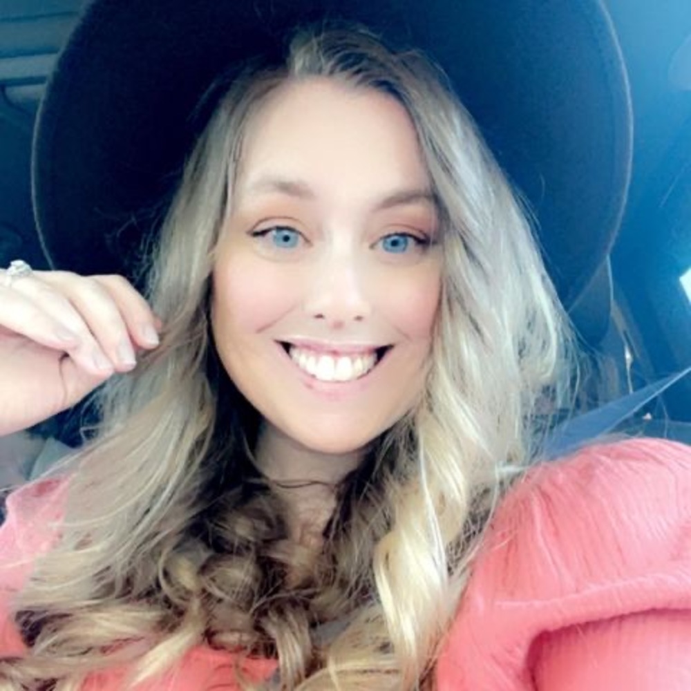 Meet your Posher, Brittany